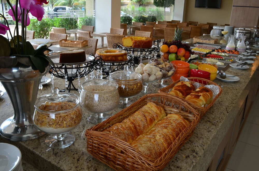 Thomasi Hotel 22/39
