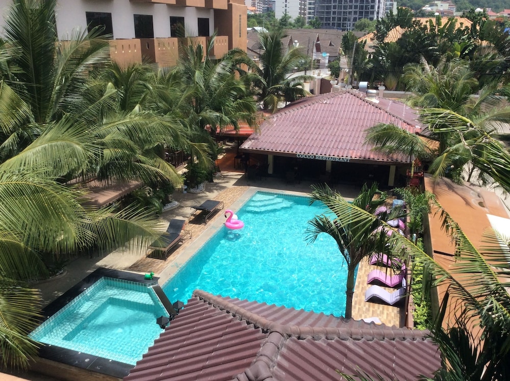 Akira Resort 34/45
