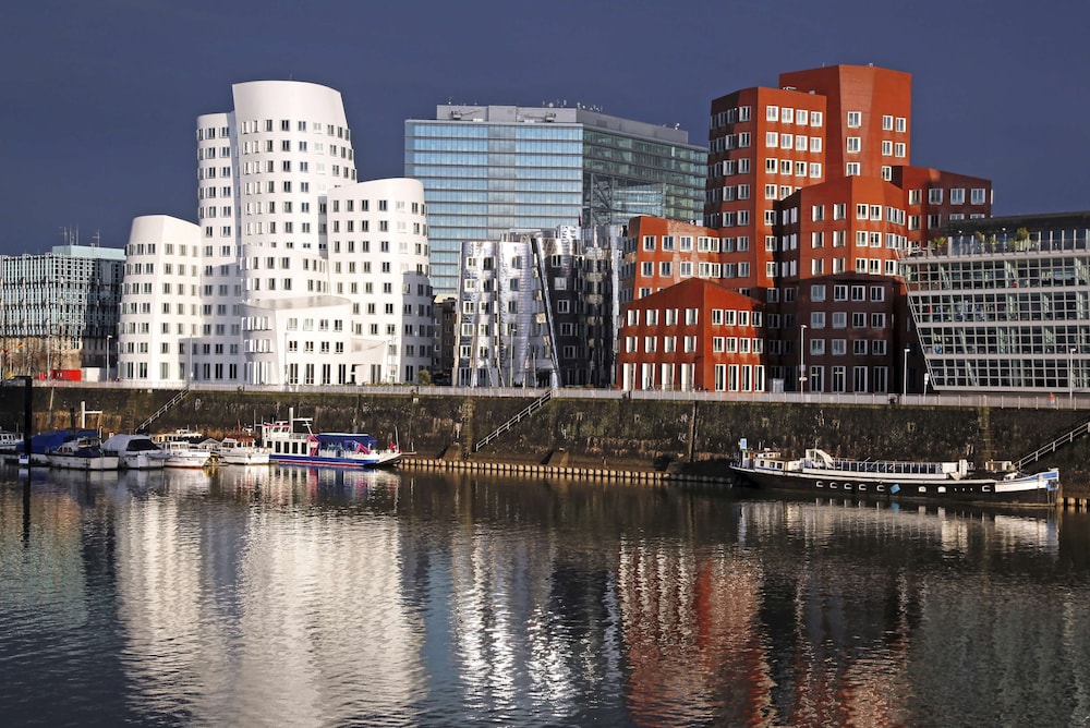 Nh Düsseldorf City 43/45