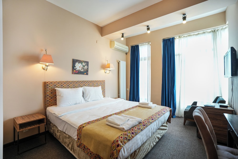 Andza Tbilisi Hotel 32/84