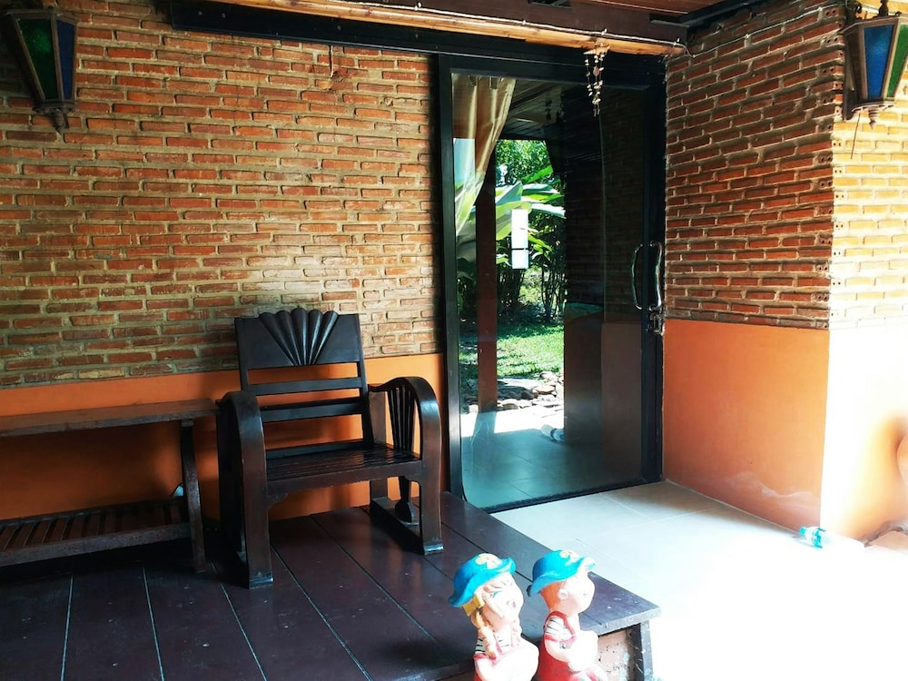 Kaengkrachan Boathouse Paradise Resort 23/78