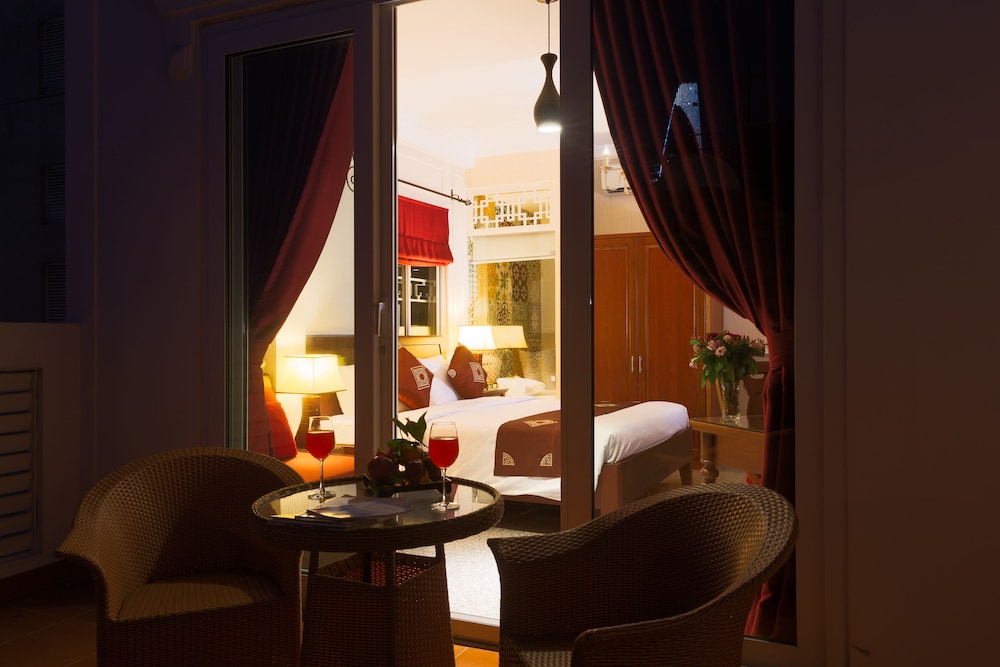 Ben Thanh Boutique Hotel 61/69
