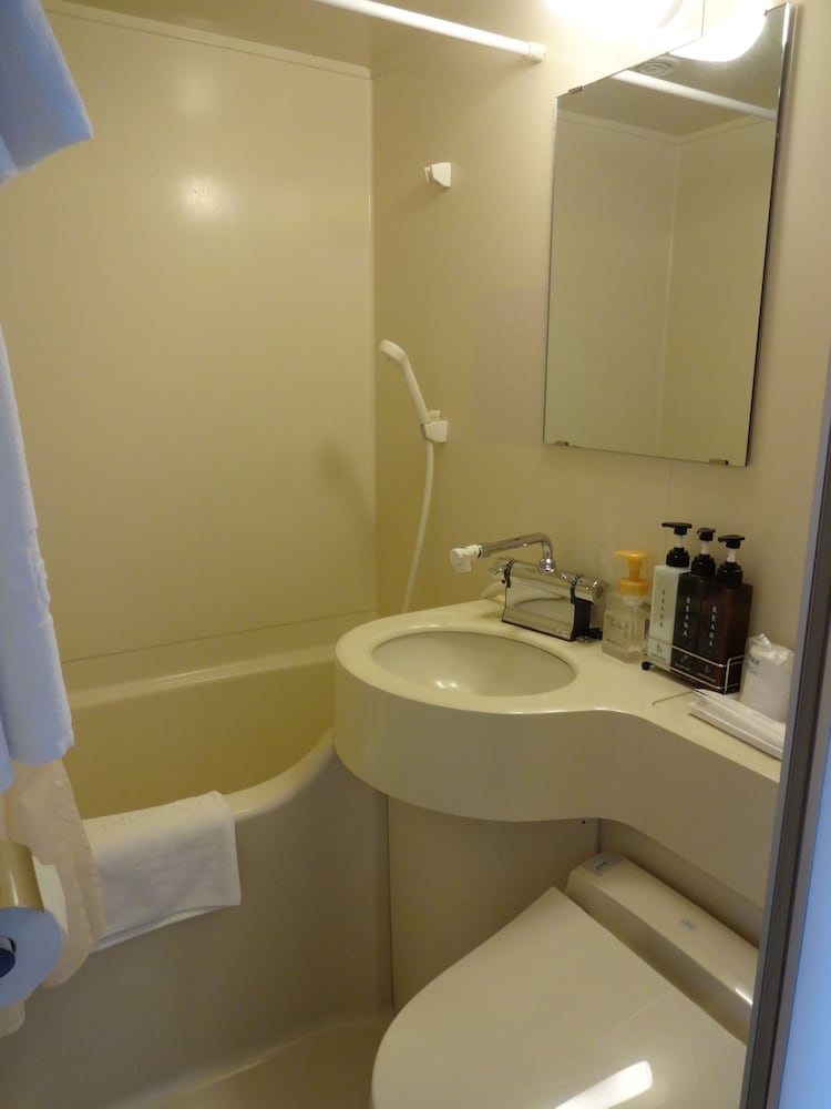 Semi Room, Semi Double Bed