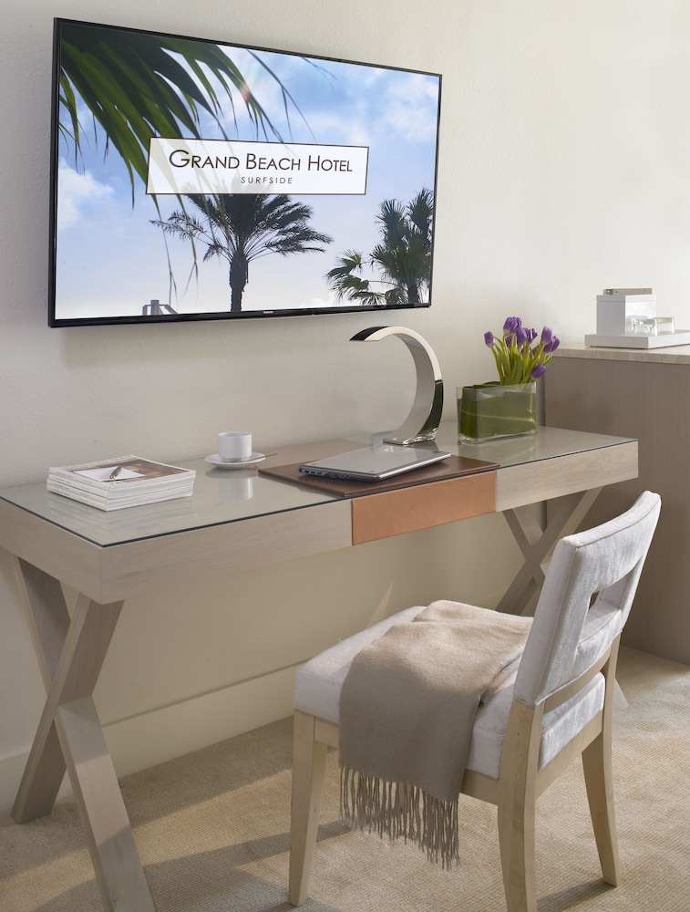 Grand Beach Hotel Surfside West 32/62