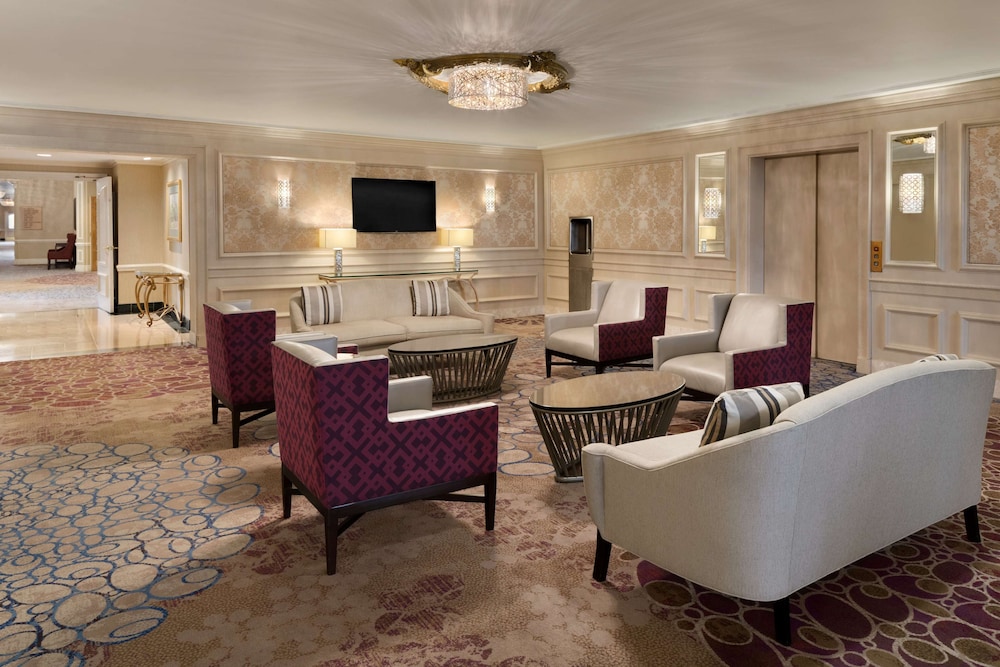Hilton St. Louis Frontenac 44/76