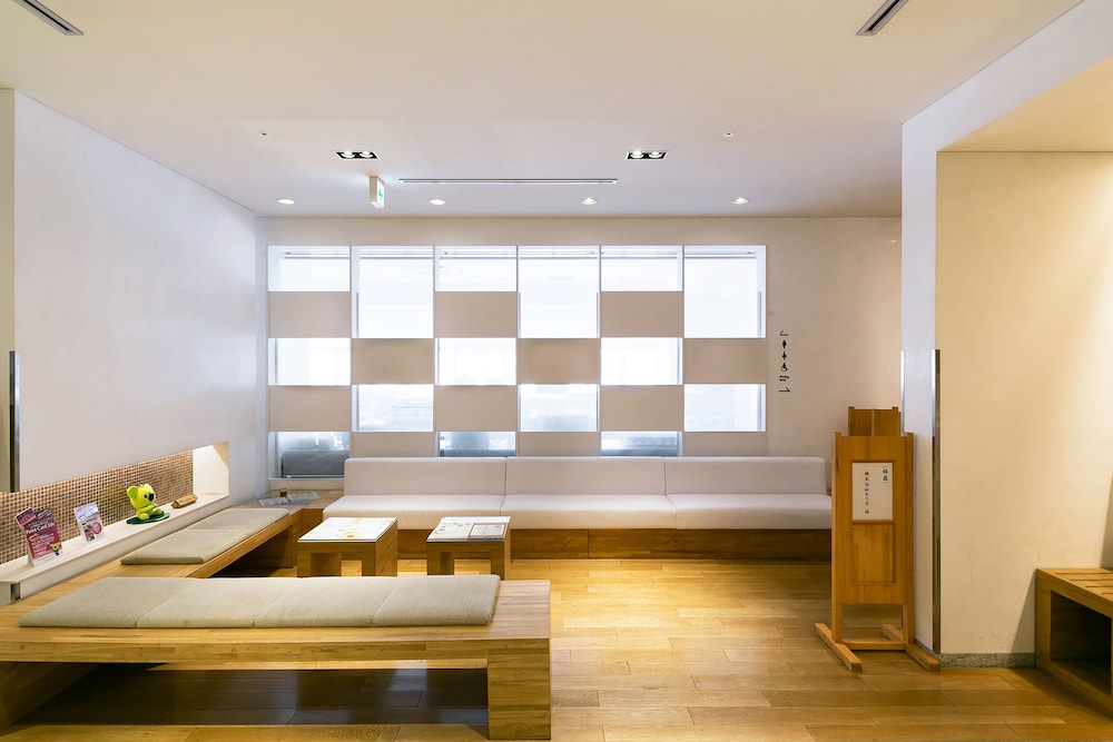 Sotetsu Fresa Inn Nagano-Zenkojiguchi (ex. Sunroute Nagano Hotel) 45/65