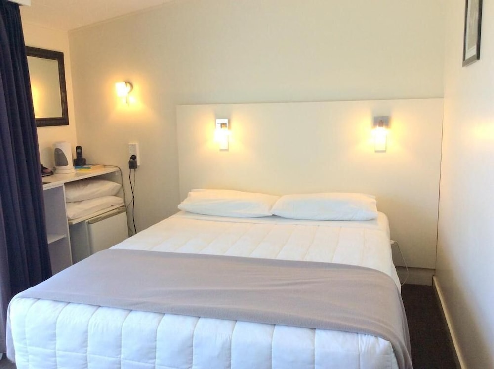 Fiordland Hotel Motel 19/54
