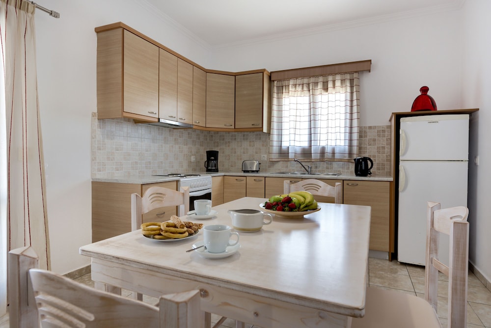 Akrotiri Apartments 27/50
