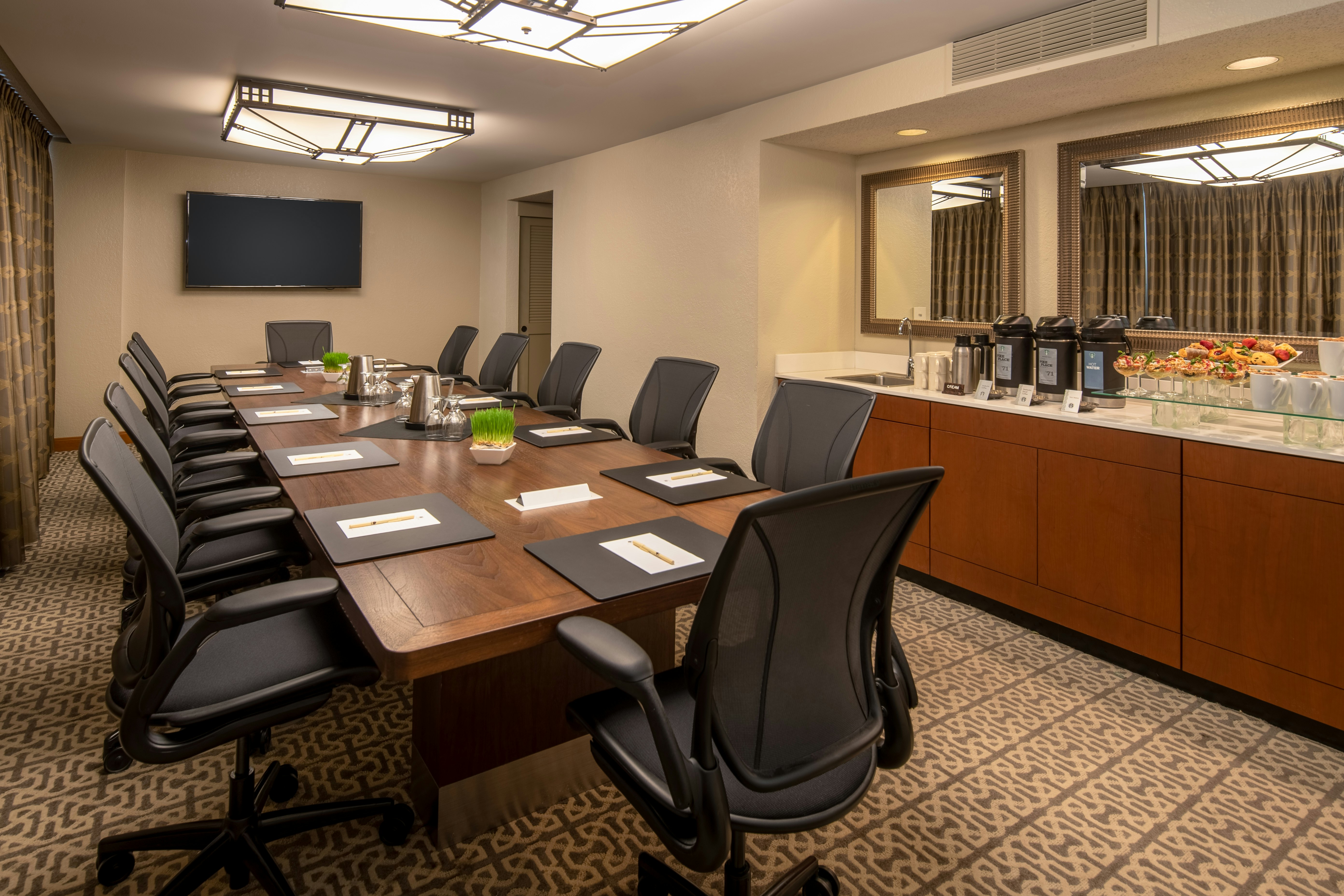 Doubletree Suites By Hilton Seattle Airport Southcenter 43/52