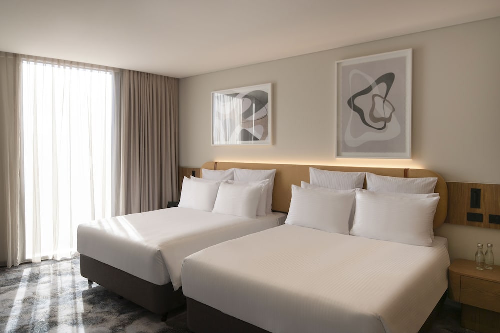 SUPERIOR, 2 DOUBLE BEDS