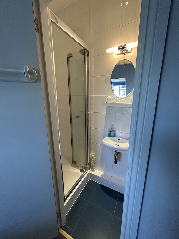 The Archway Guesthouse 40/40