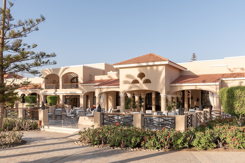 Jaz Almaza Beach Resort, Almaza Bay 1/48