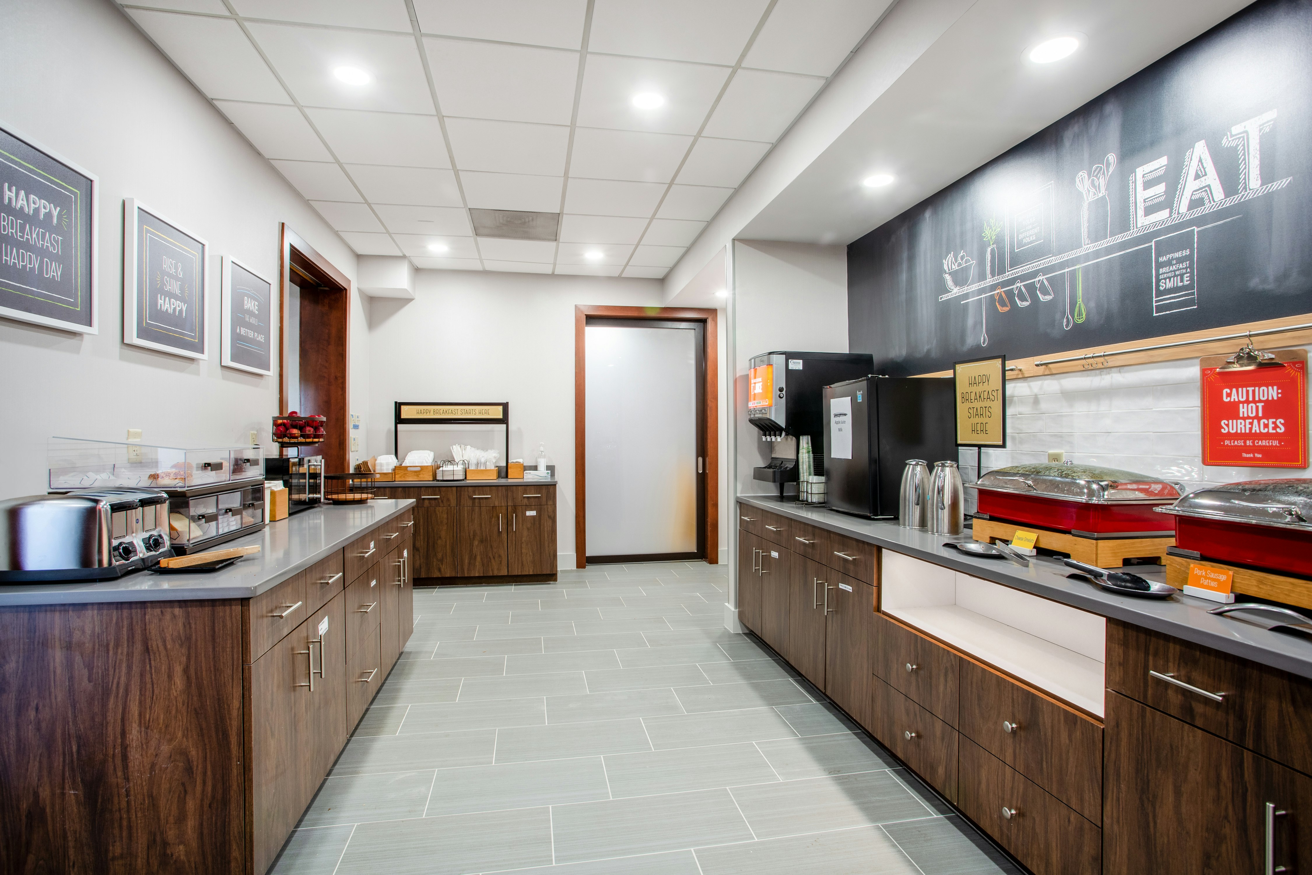 Hampton Inn Elkins 6/44