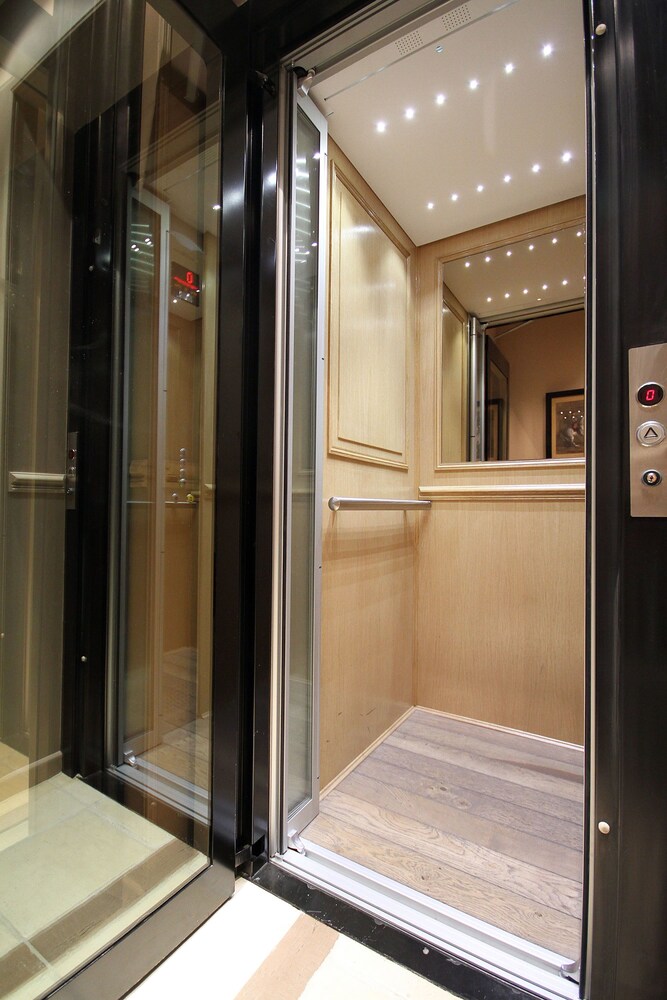 HOTEL SAINT-LOUIS MARAIS 8/68