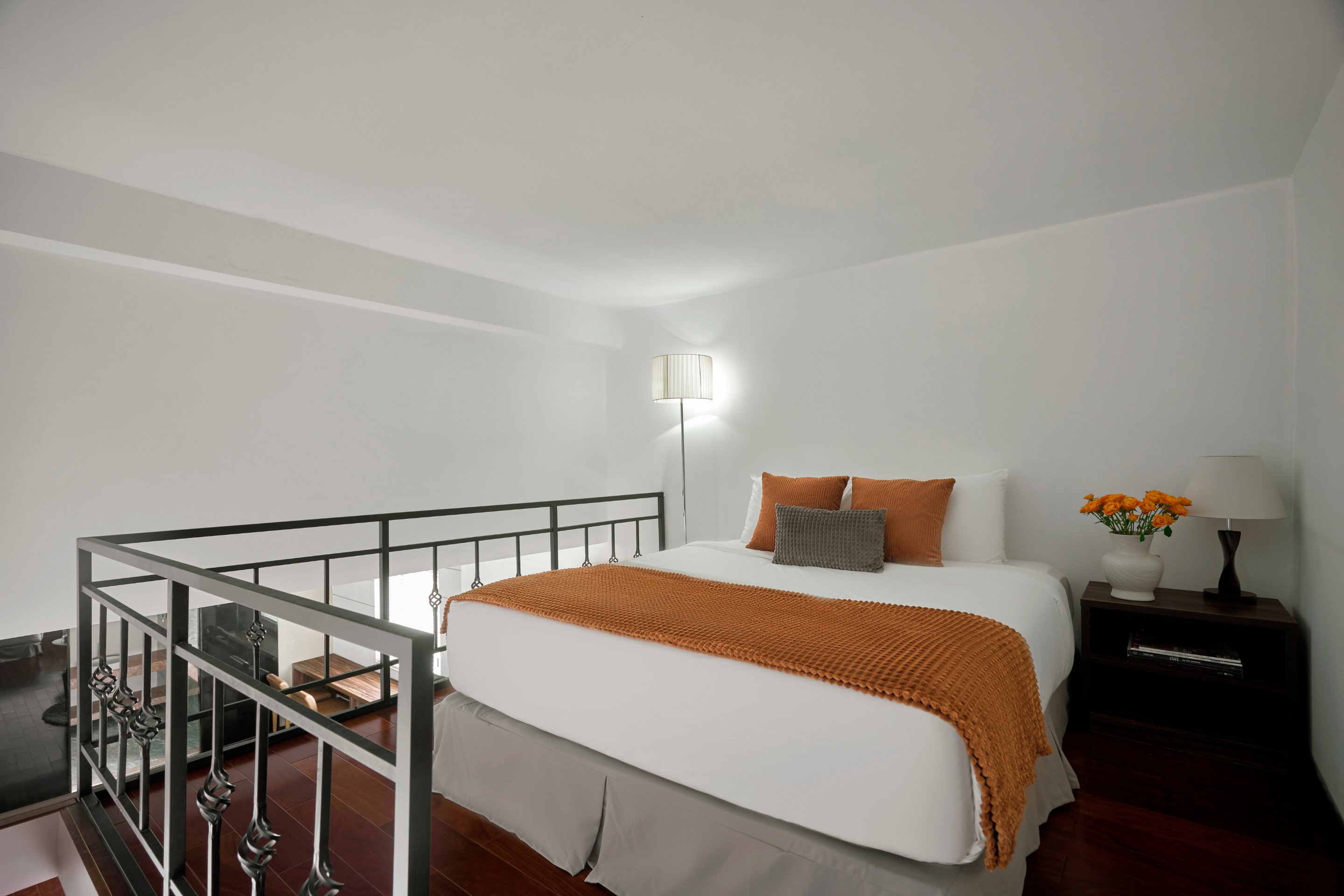 Loft, Studio