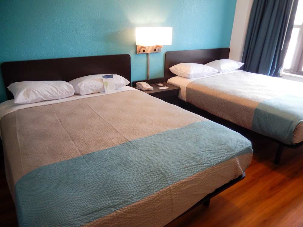Motel6 Elmsford, NY - White Plains 29/50