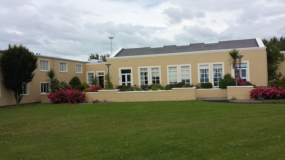 Park Inn by Radisson Shannon Airport 54/59