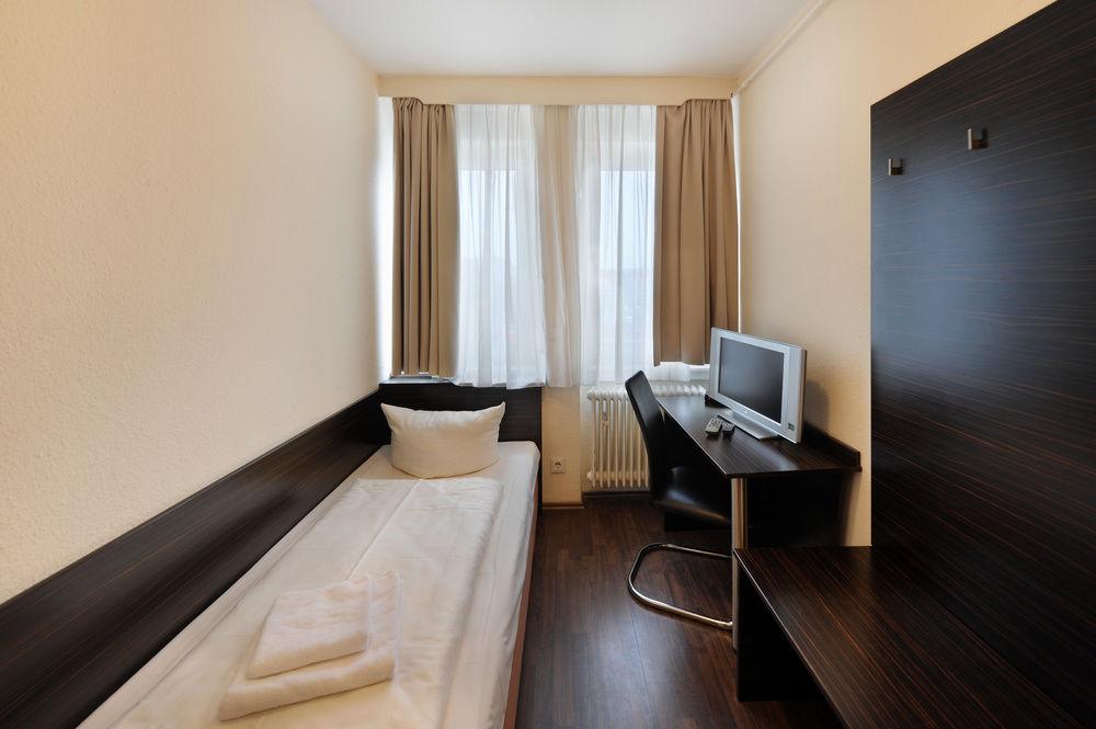 Fair Hotel Europaallee 26/51