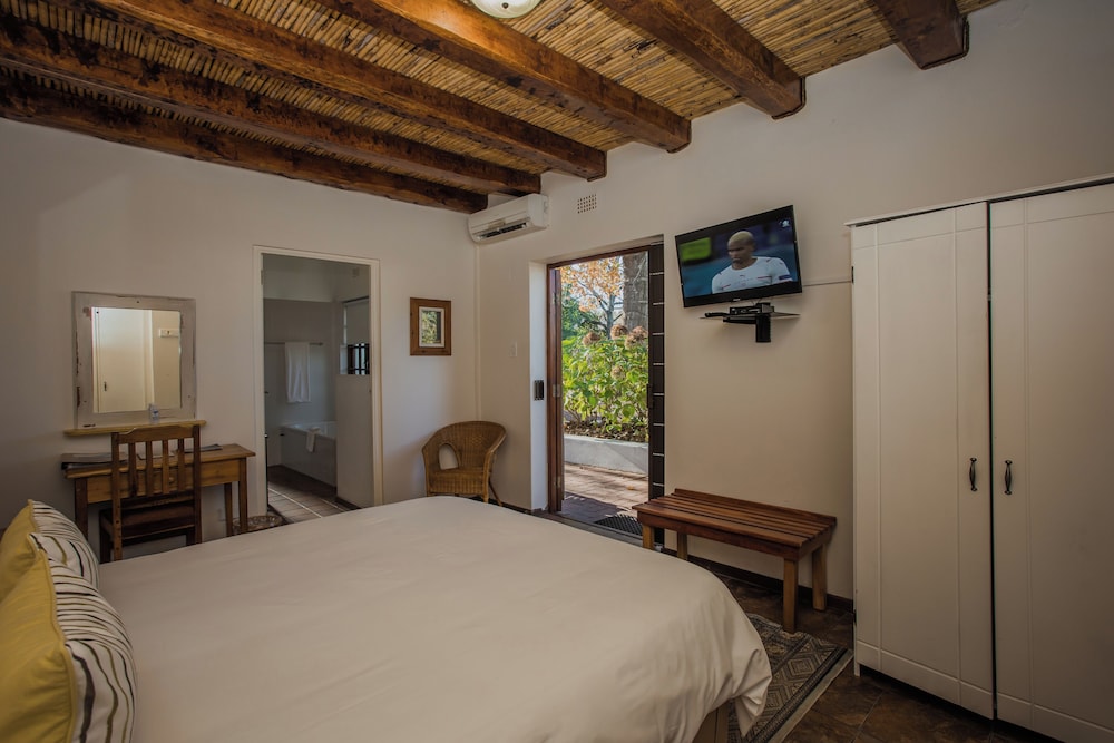 Blue, Budget, Double Bed, Street View