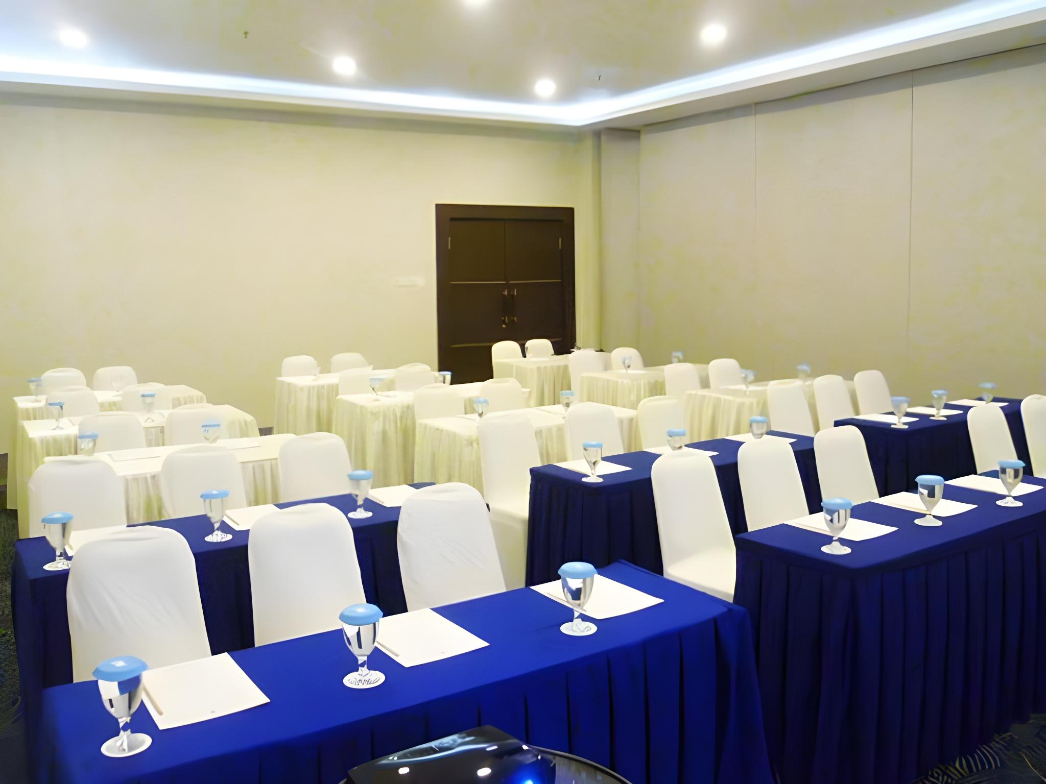 Zenith Hotel Kendari 29/43
