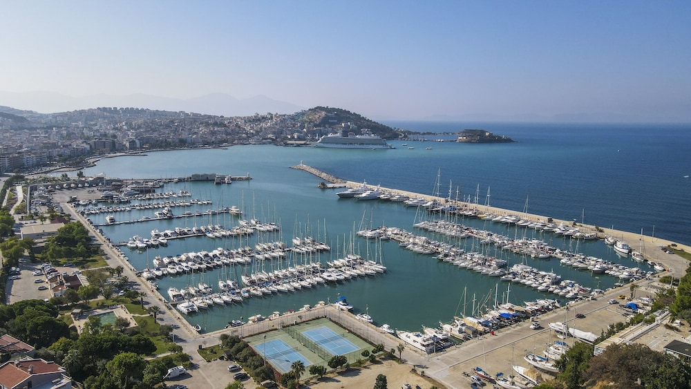 Elite World Kusadasi 47/50