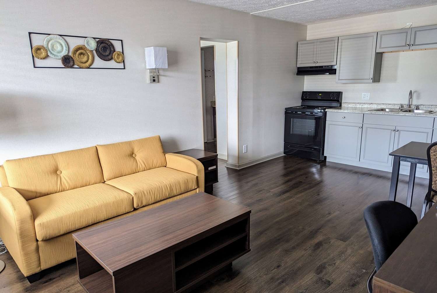 Super 8 by Wyndham Wytheville 4/10