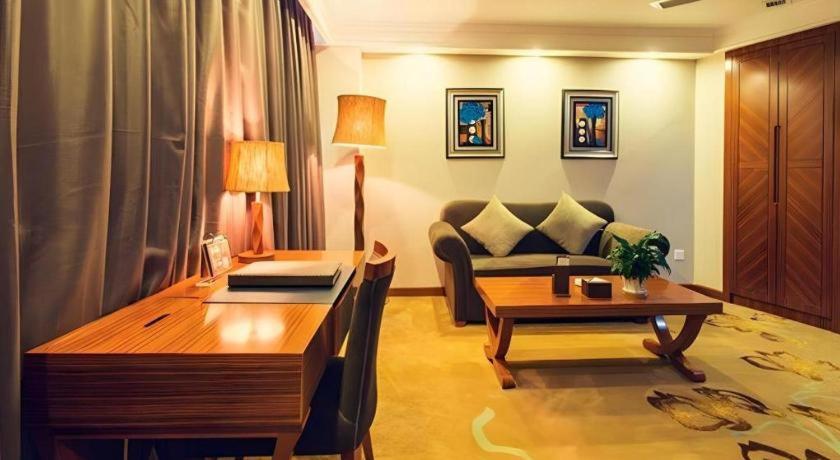 Babao Hotel 24/39