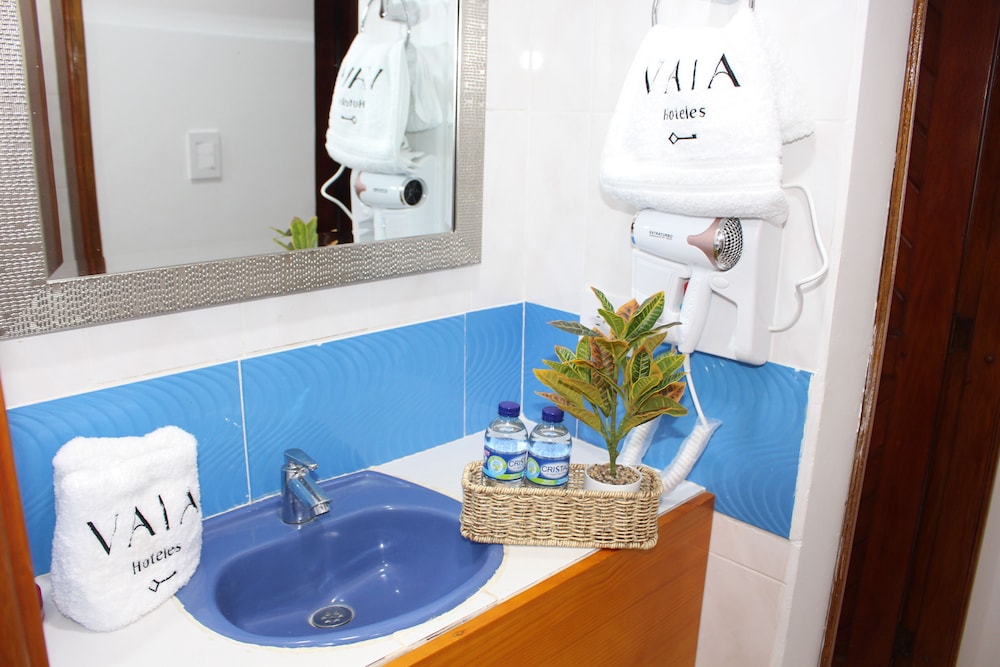 VAIA HOTELES 48/48