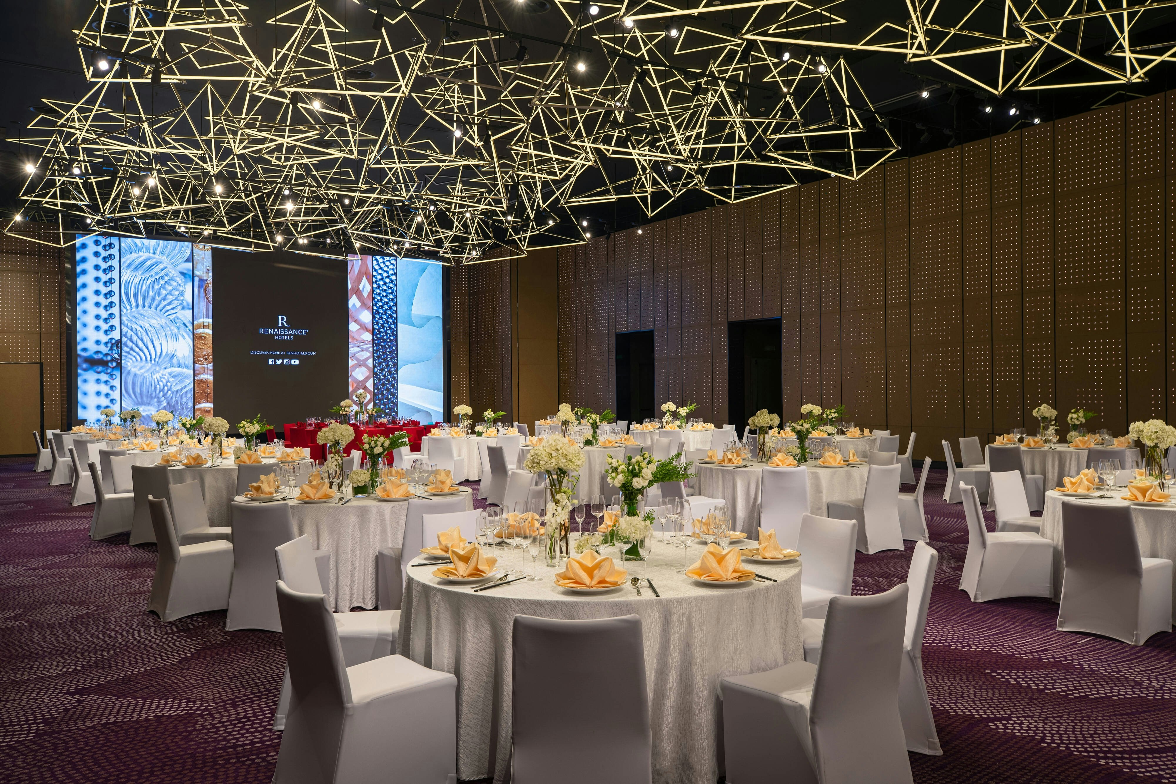 Renaissance Nanning Hotel 18/23