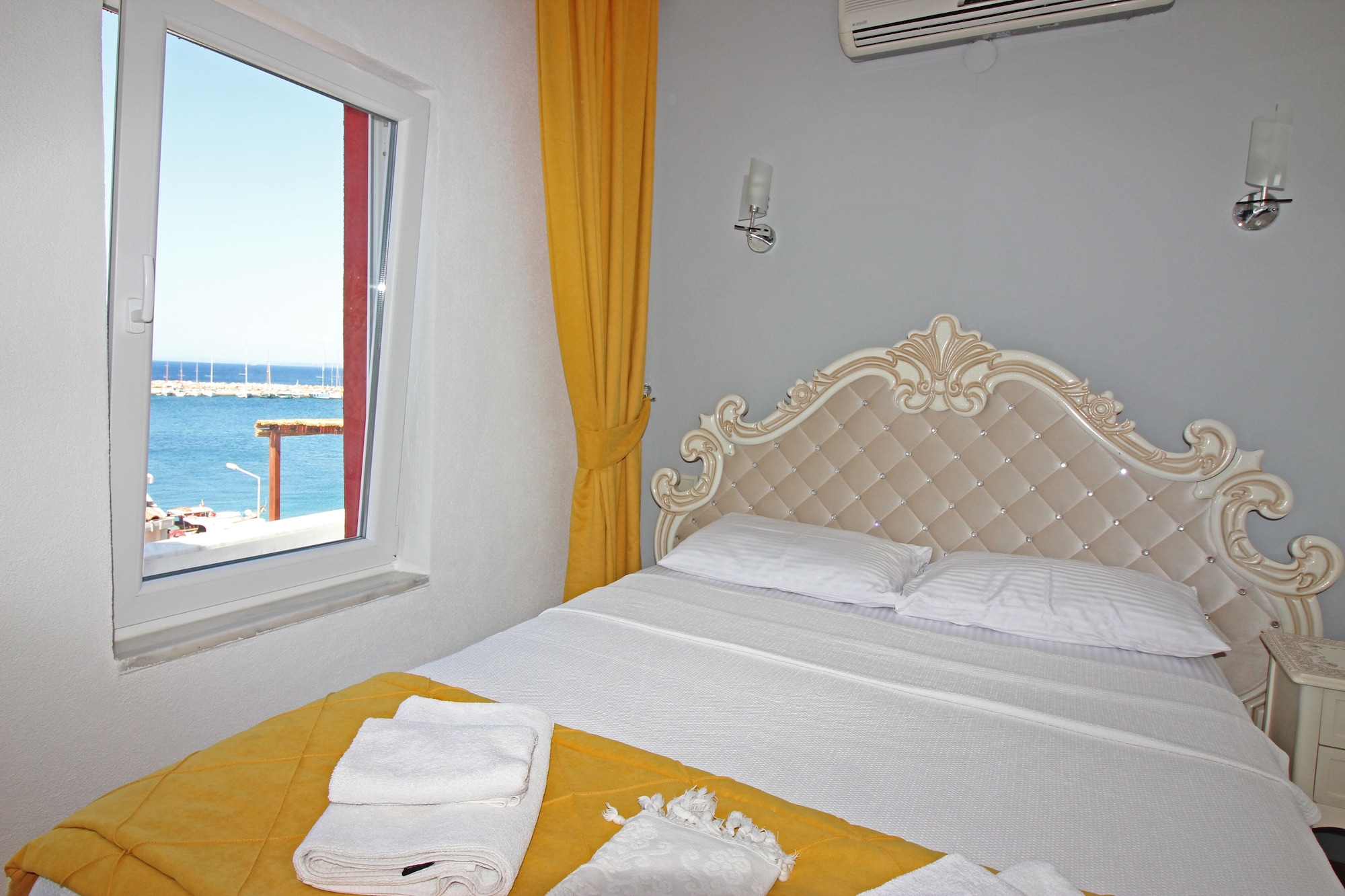 ROOM, DOUBLE BED, SEA VIEW