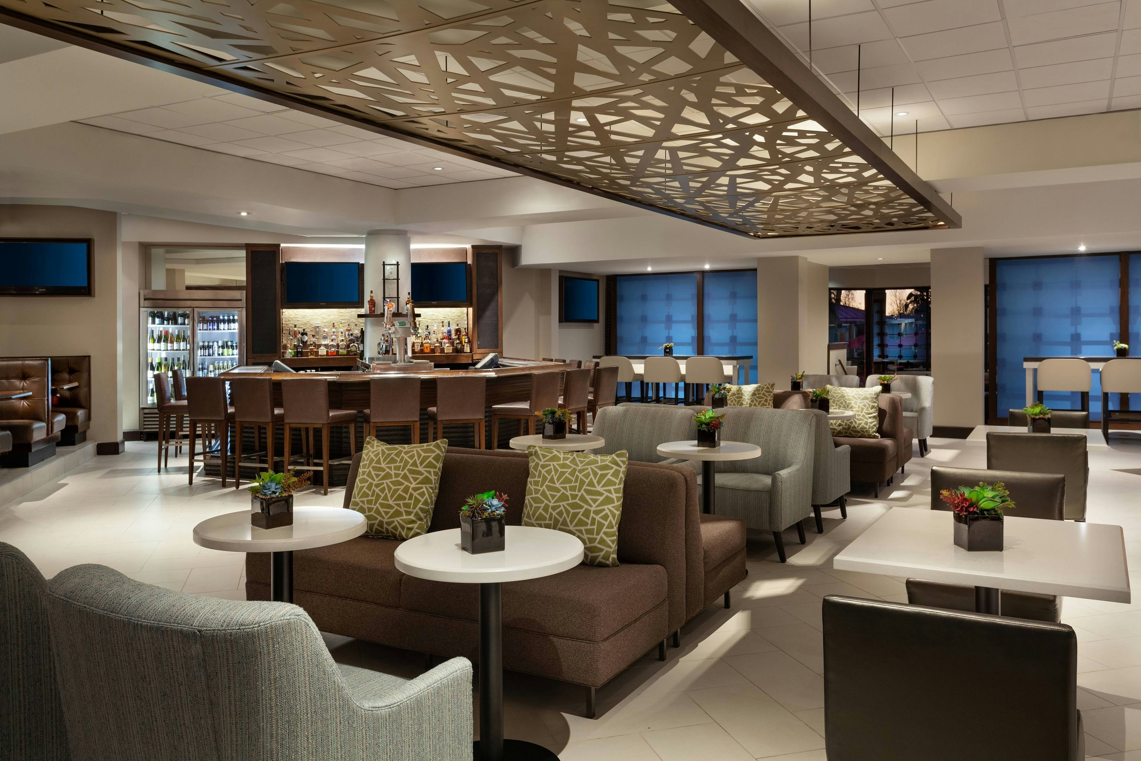 Orlando Airport Marriott Lakeside 34/58
