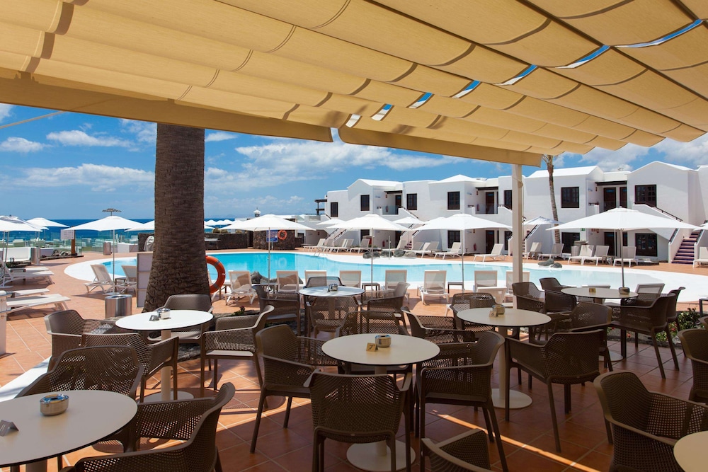 R2 Bahia Kontiki Beach Aparthotel 46/60