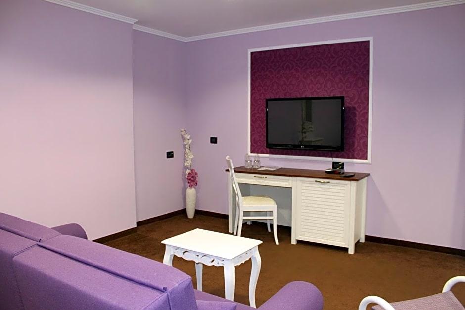 Regina Maria Spa 29/50