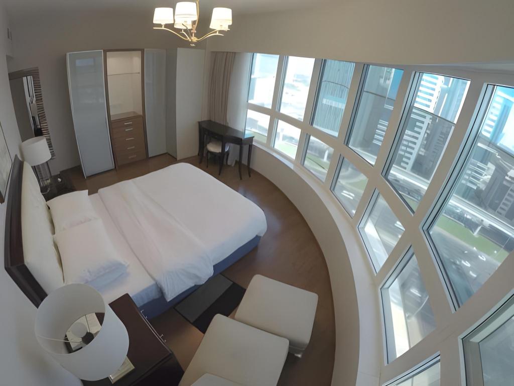 Panorama, Executive, Suite, King Bed، Number One Tower Suites 4/10
