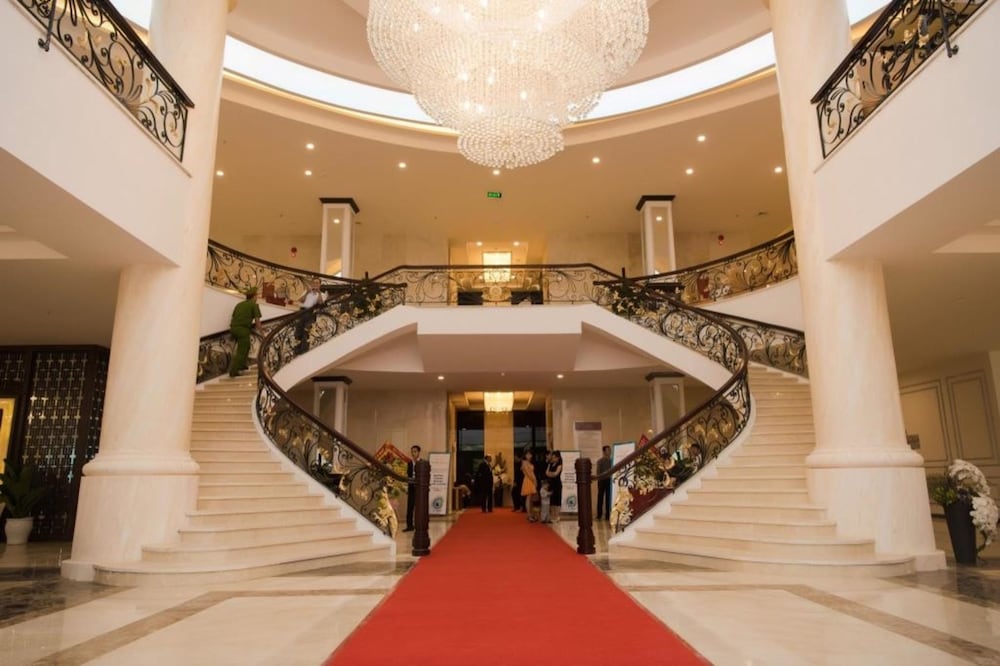 Muong Thanh Grand Con Cuong Hotel 8/39