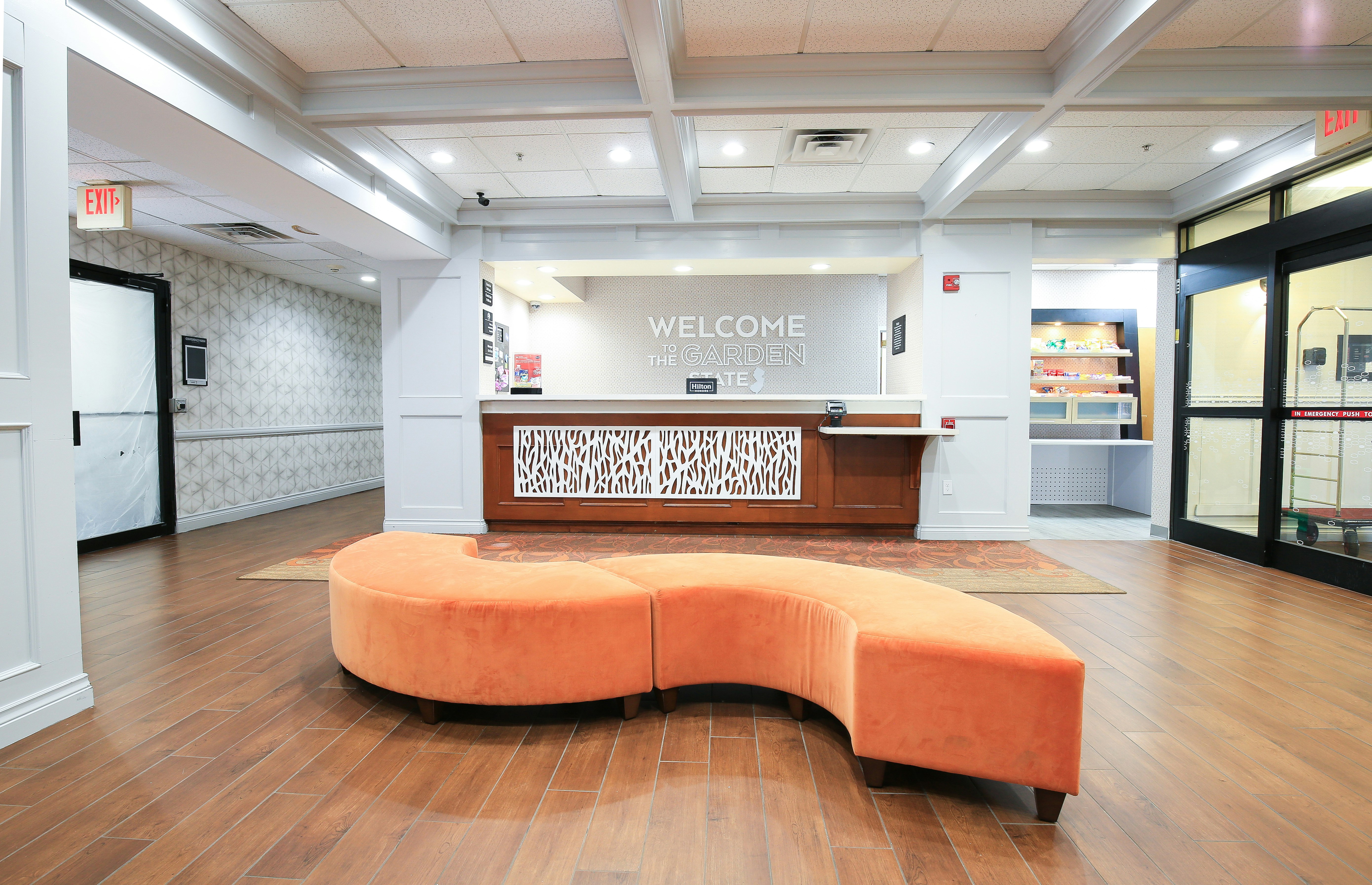 Lobby at Hampton Inn Bordentown, BORDENTOWN - NJ