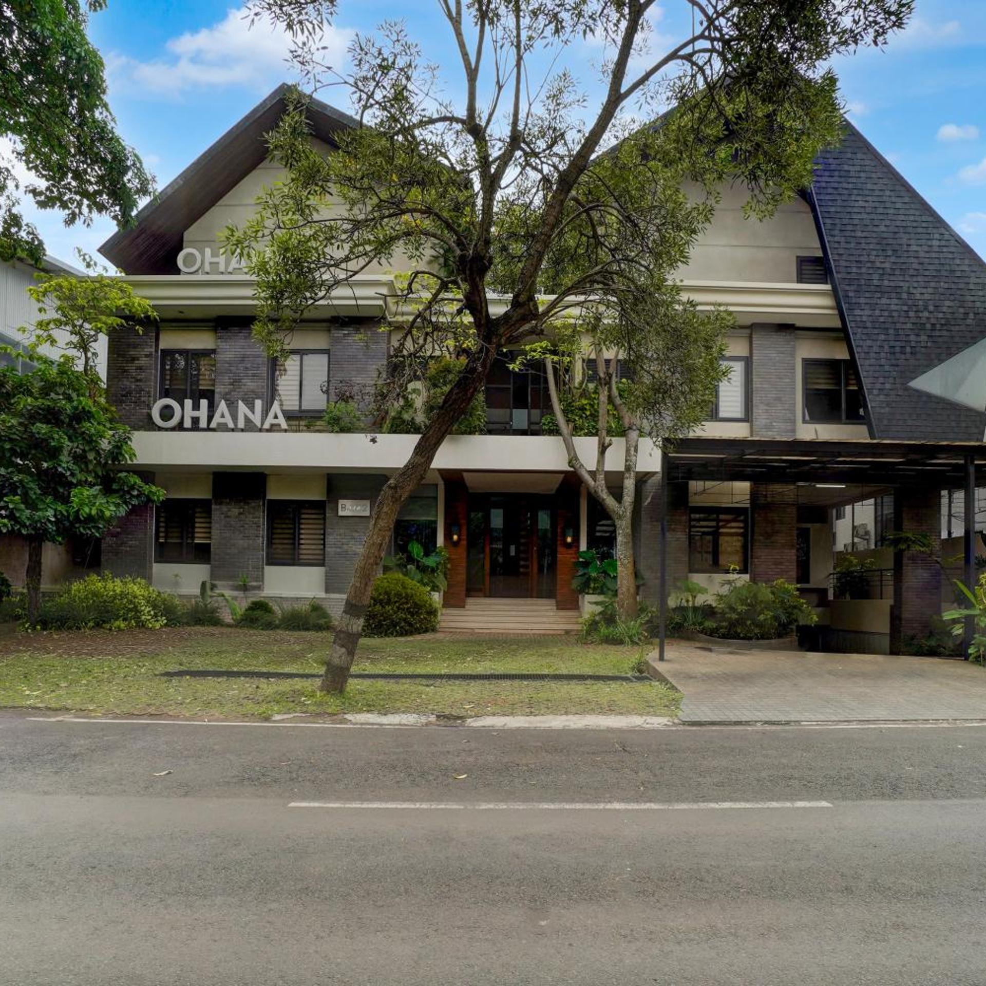 Collection O near Universitas Pelita Harapan formerly Ohana Residence Karawaci