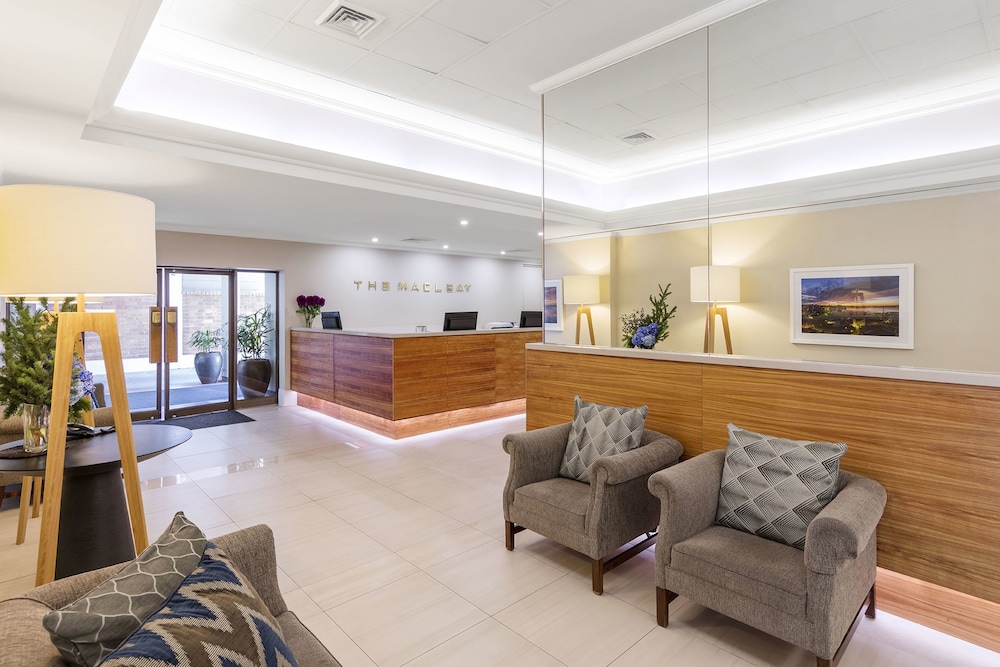Macleay Hotel 37/46