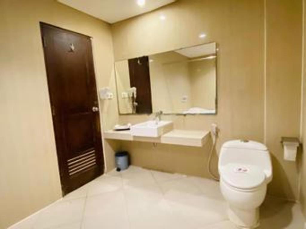 Zahra Syariah Hotel Kendari 56/59