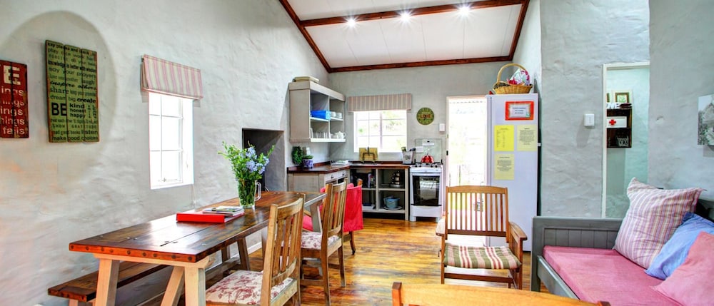Oakhurst Farm Cottages 18/31