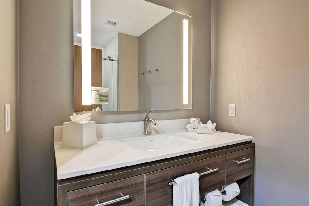 Home2 Suites by Hilton Bedford DFW West 12/48