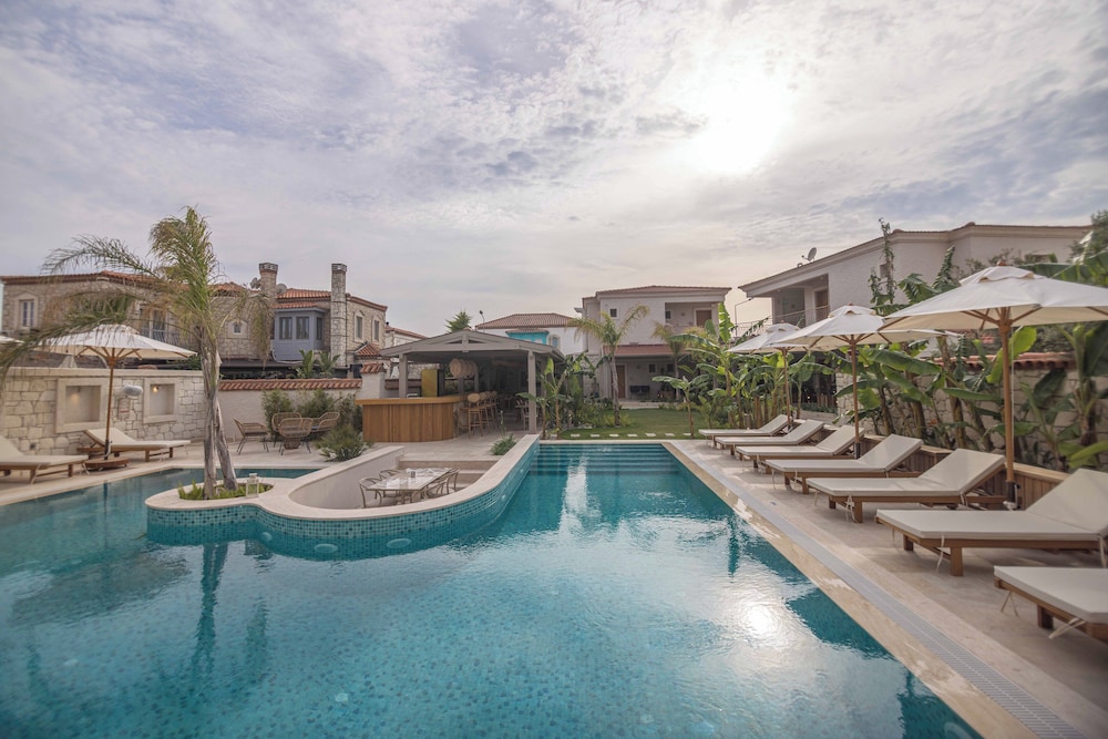 June Hotel Alacati 46/50