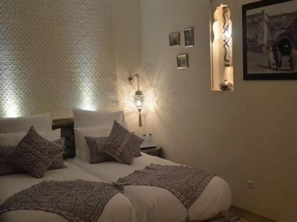 Riad Reve d'Or 14/87