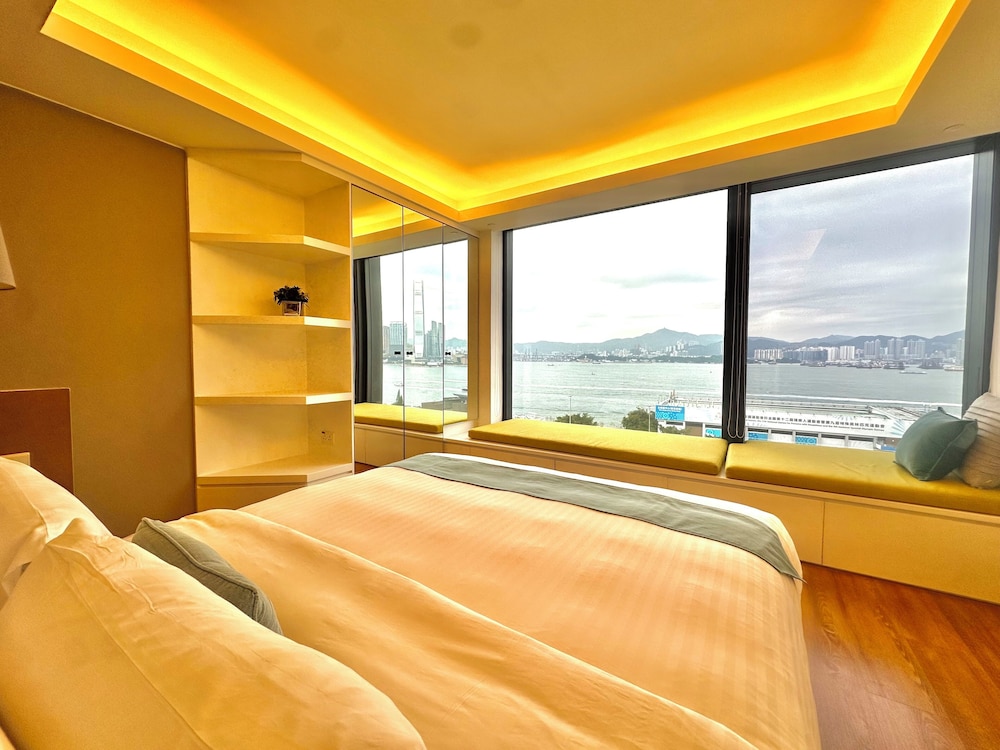 The Connaught (Ex. Citadines Harbourview Hong Kong) 13/61