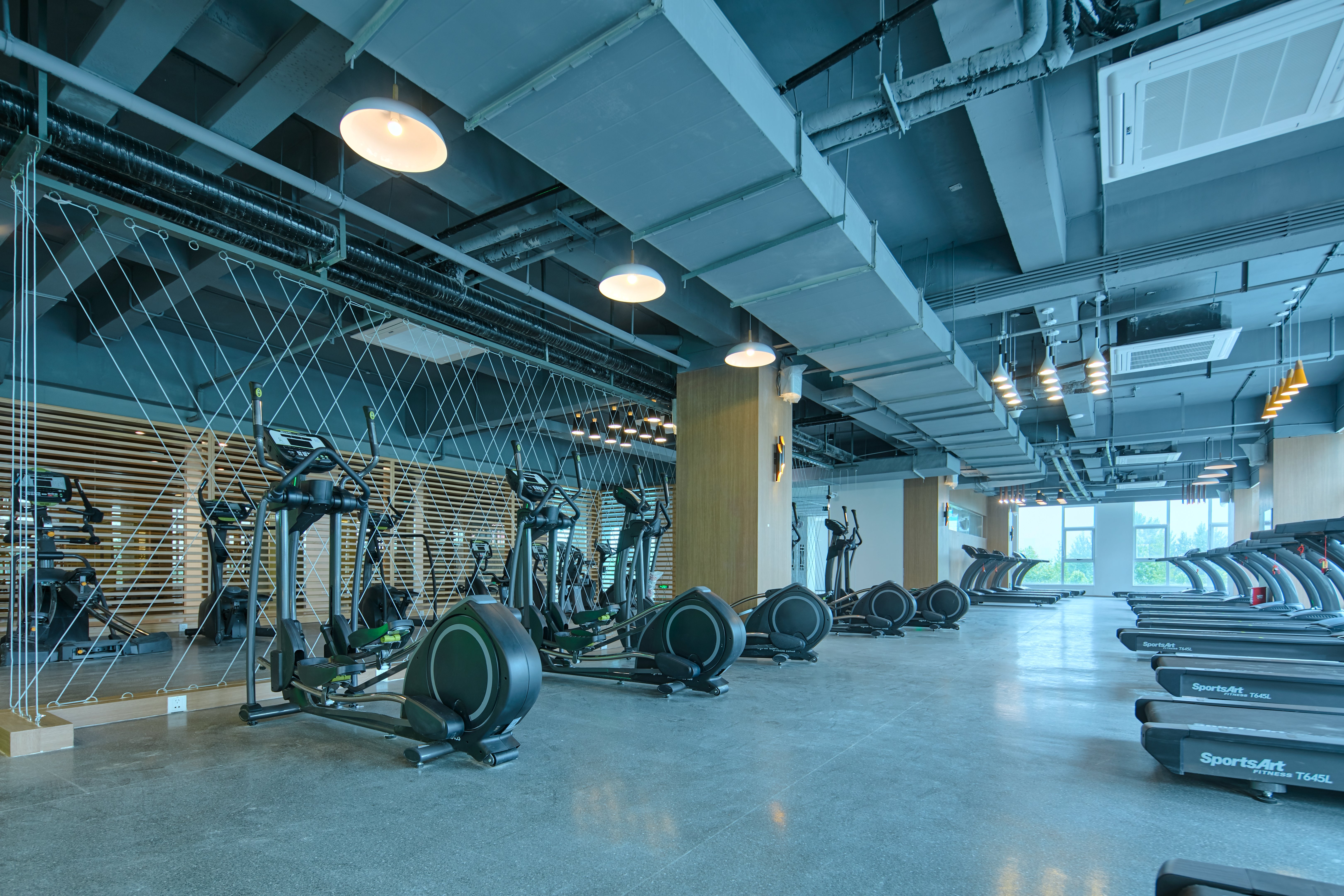 HOLIDAY INN EXPRESS LUOYANG YICHUAN 26/56