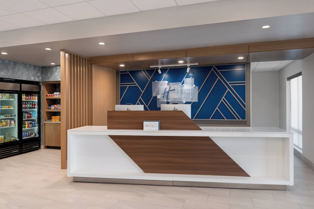 Holiday Inn Express & Suites Westfield Indianapolis by IHG, Westfield 7/50