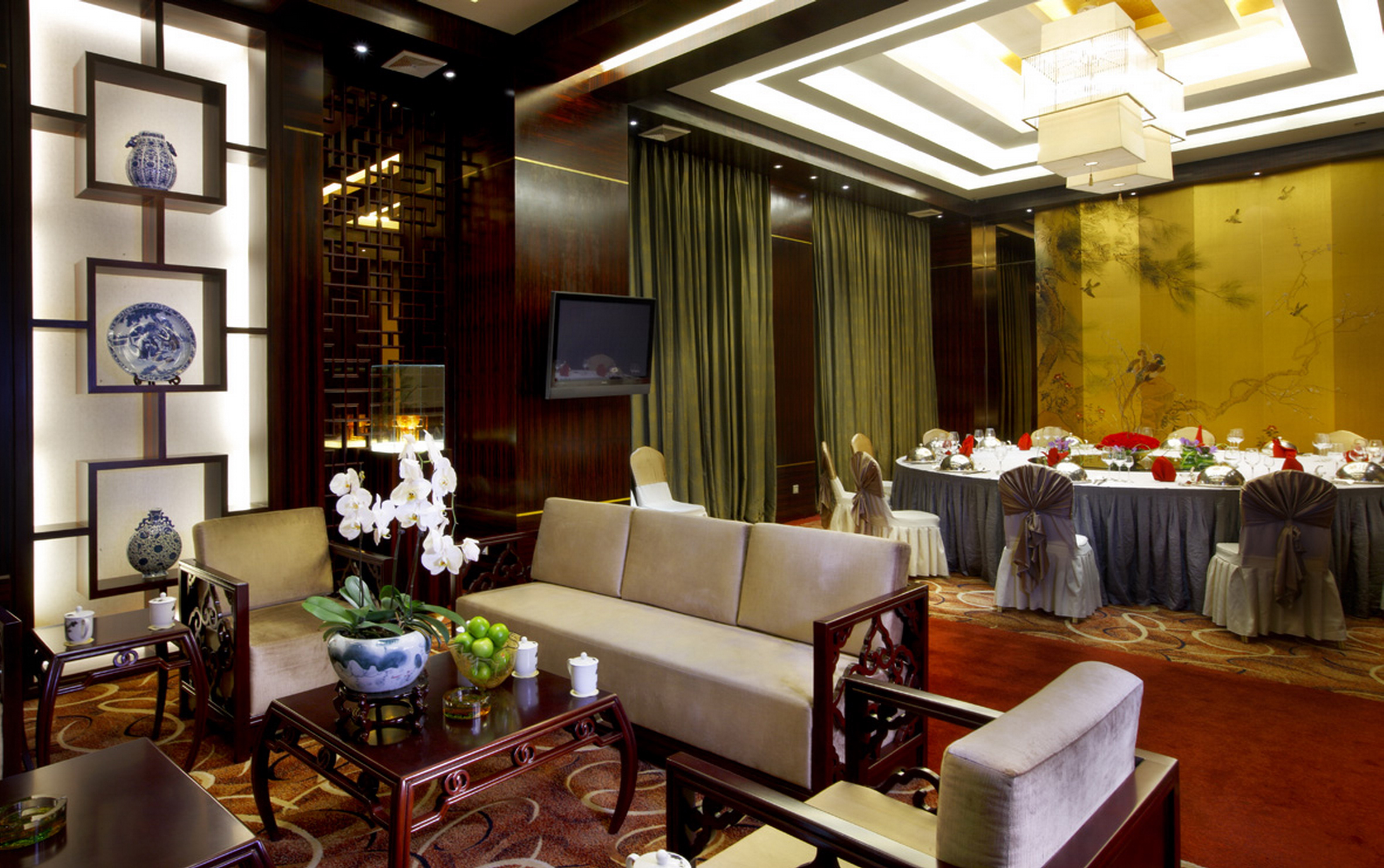 Kingdom Hotel Yiwu 33/55