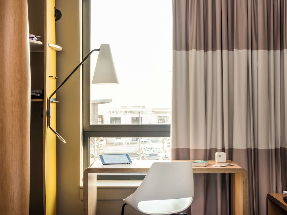 Ibis Paris Coeur d Orly Airport Hotel 55/66