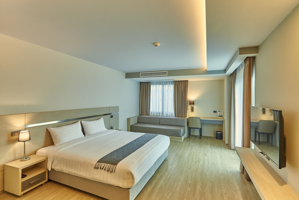 Samyan Serene Hotel 15/63