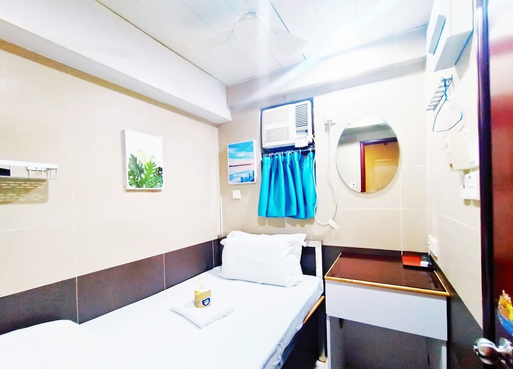 Apple Hostel 15/50